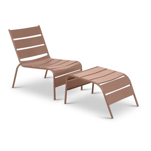 כיסא נוח למרפסת עם הדום VIOLET בצבע 