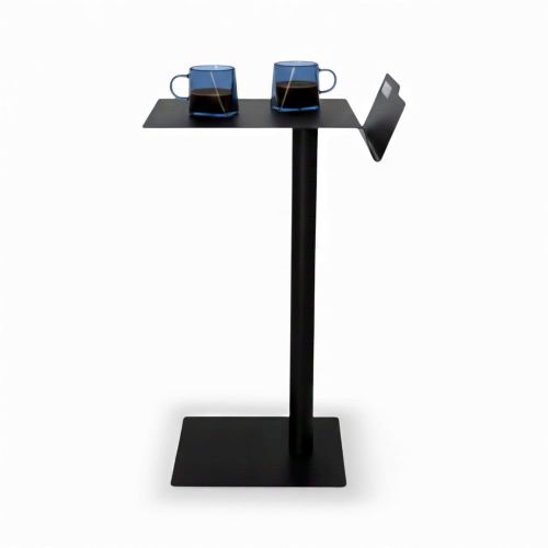 שולחן צד SKIP בצבע 