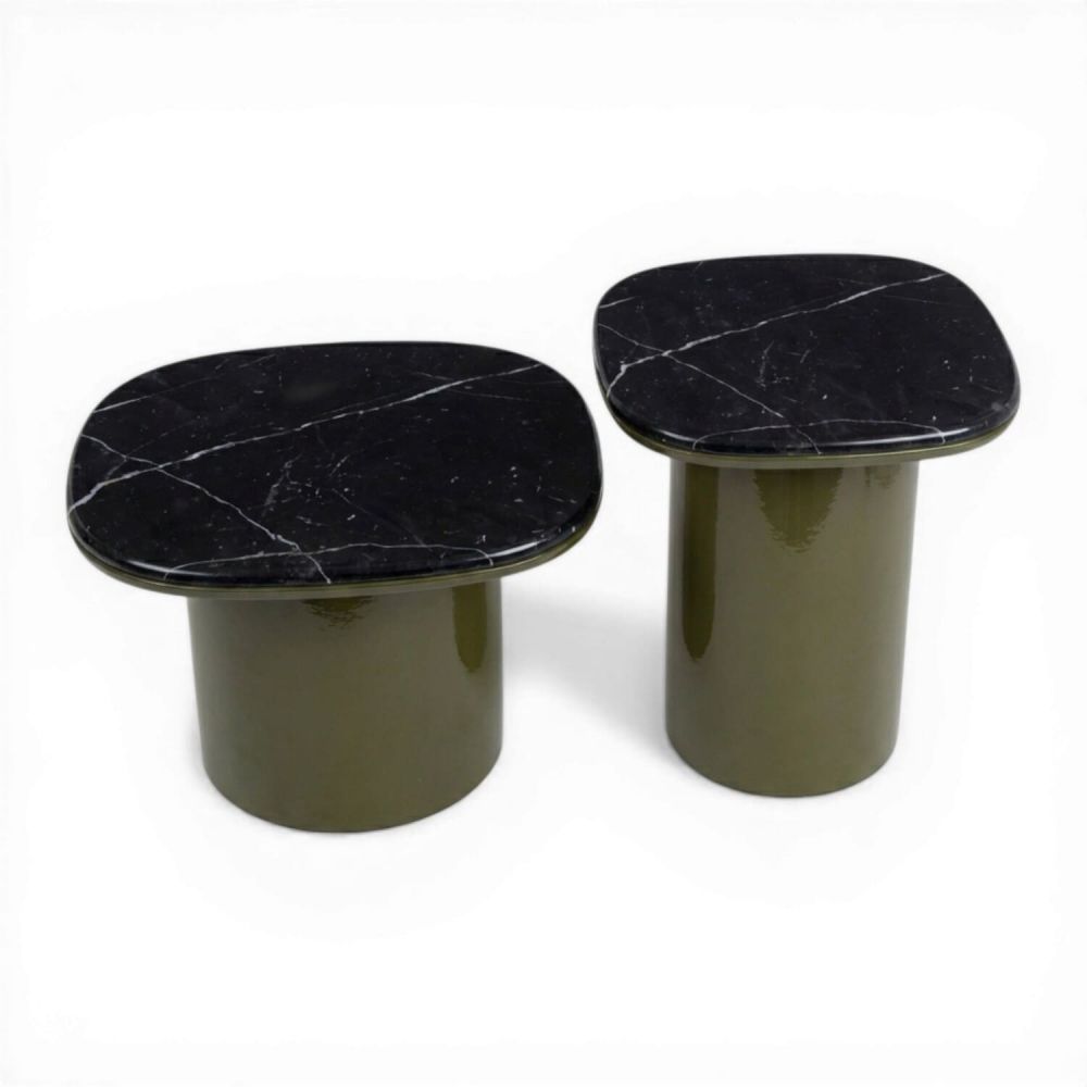 סט שולחנות POSE בצבע GLOSSY ירוק/שיש שחור