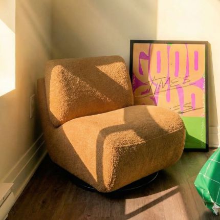 כורסה מעוצבת SPIN בצבע {color}