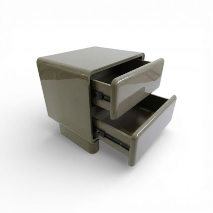 שידת צד GLITCH בצבע {color}